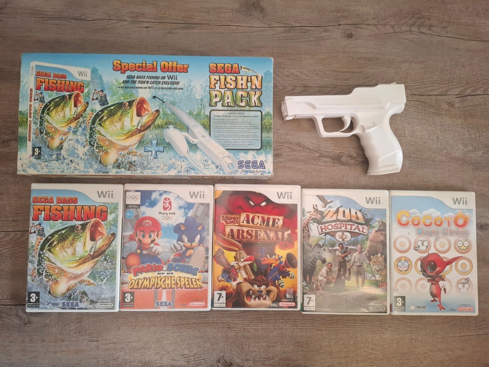 5 Nintendo Wii spellen + accessoires, Gebruikt, Overige genres, Eén computer, Ophalen of Verzenden