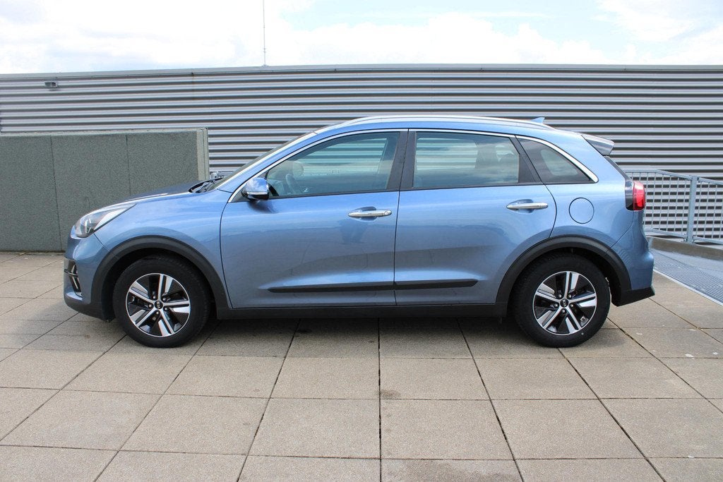 Kia Niro 1.6 GDi Hybrid DynamicLine Navigatie / Camera / Tre, Auto's, Kia, Gebruikt, Euro 6, Blauw, Leder en Stof