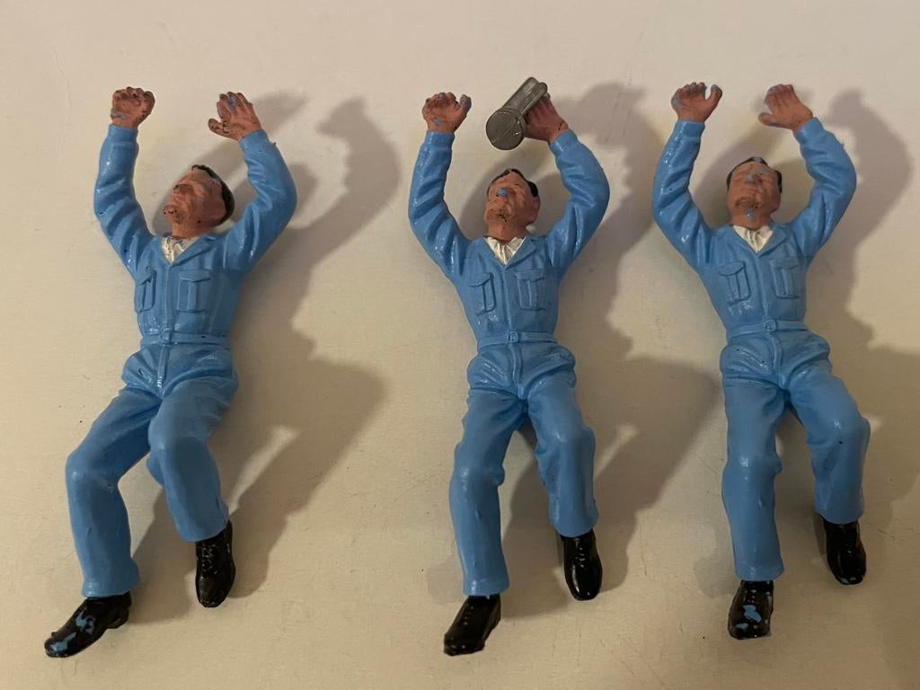 3x britains monteur mechanic garage 1257, Ophalen, Zo goed als nieuw, 1:50 of kleiner