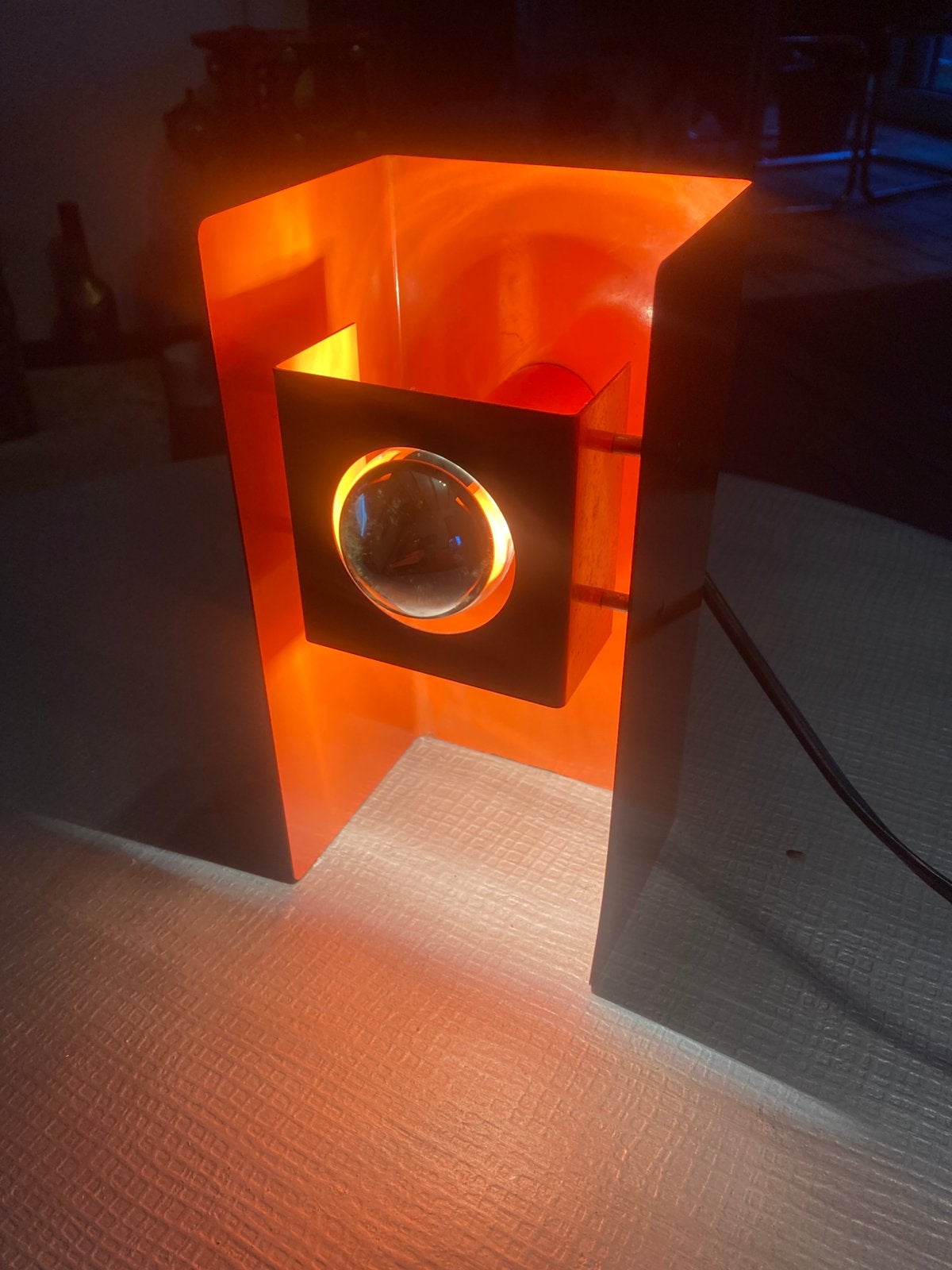 Leuk Vintage Philips nts 8 tafel lamp space age, Ophalen