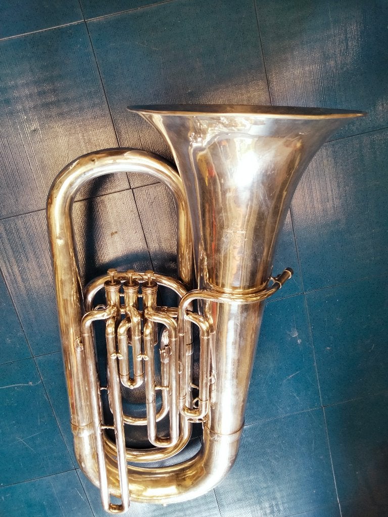 tuba, bes-bas, Ophalen, Gebruikt, Bes-tuba, Met koffer of draagtas