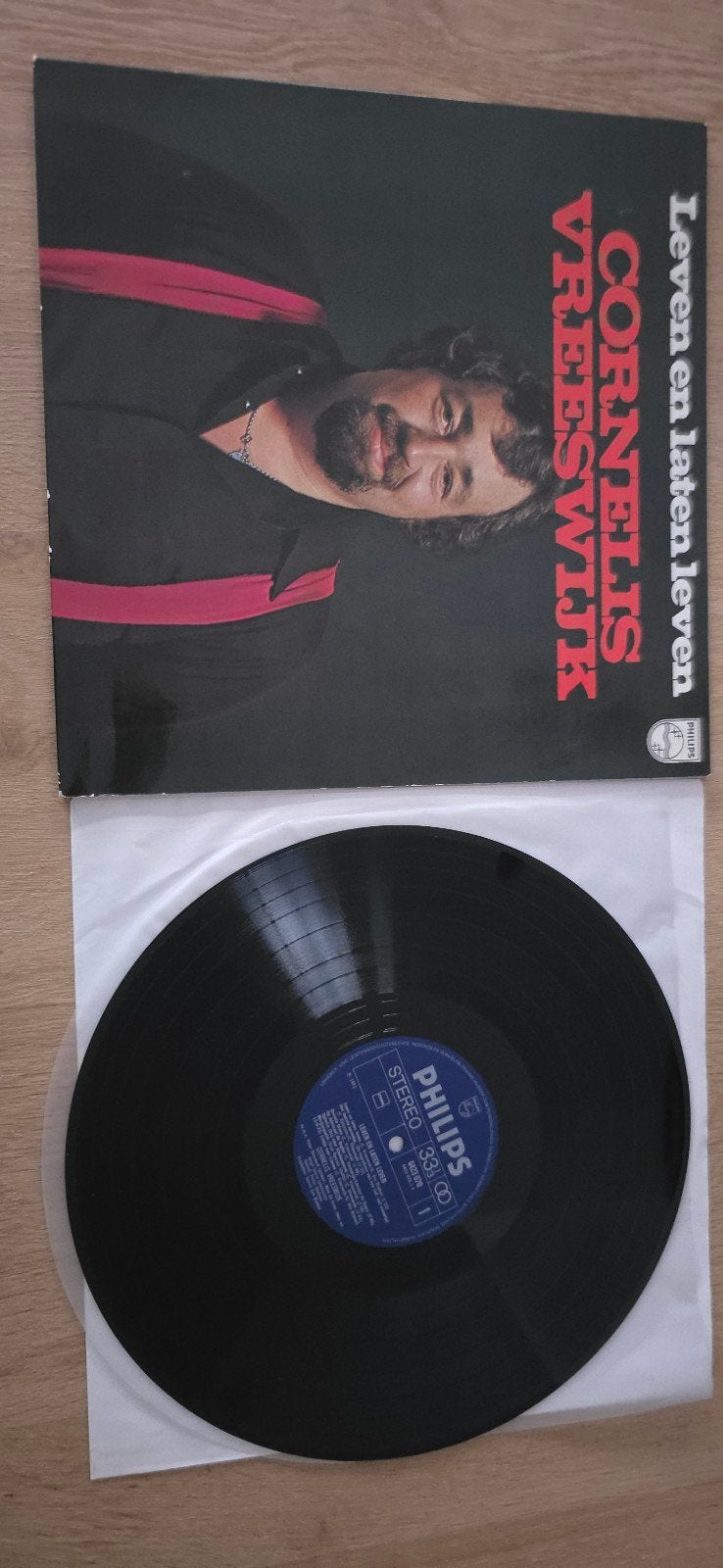 Cornelis Vreeswijk - Leven en laten leven LP (1972), Ophalen of Verzenden, Gebruikt, Album, Inclusief boekje