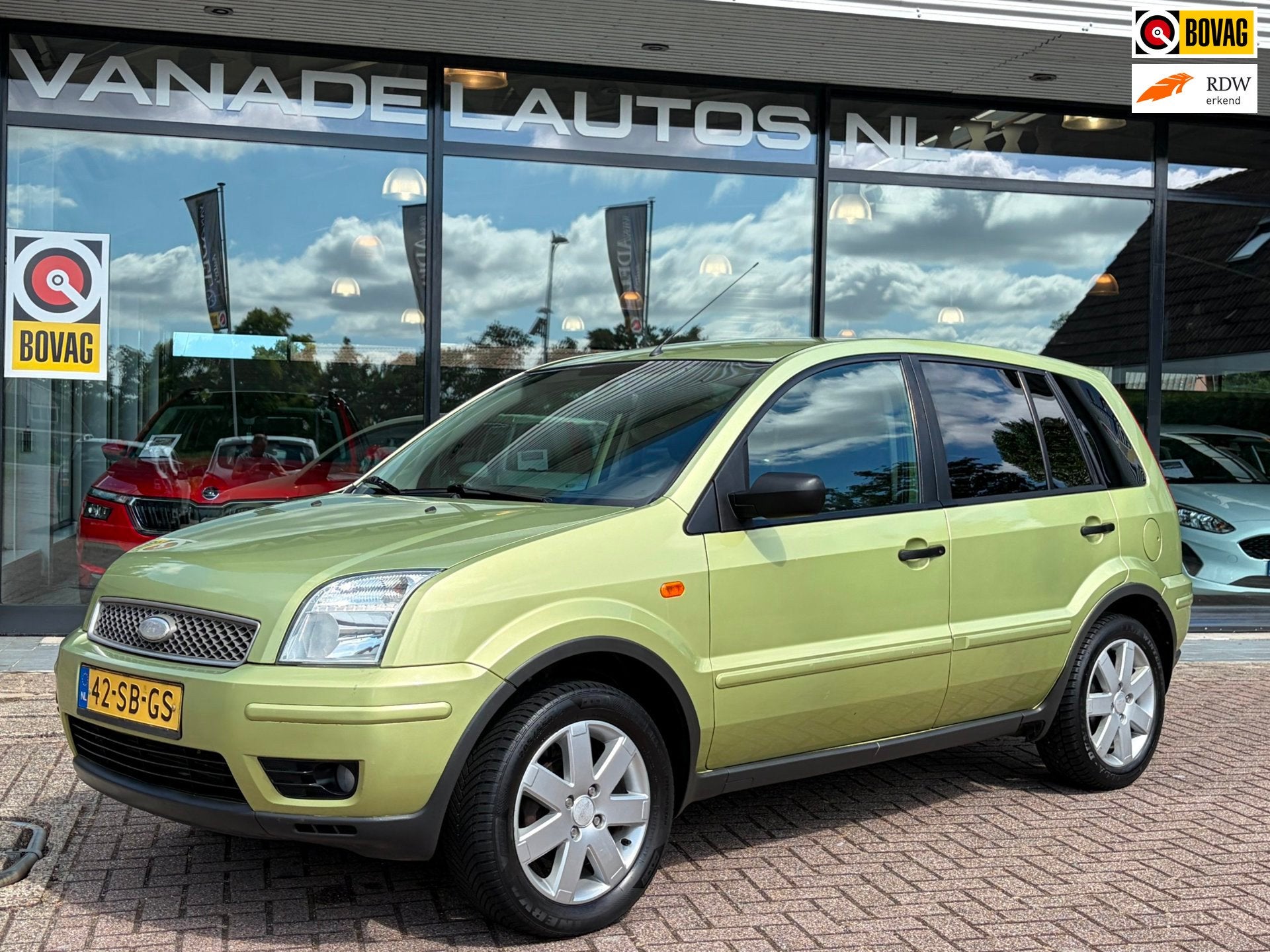 Ford Fusion 1.6-16V Futura Airco LM-Velgen Trekhaak NL-Auto, Auto's, Ford, Voorwielaandrijving, 1596 cc, Zwart, Origineel Nederlands