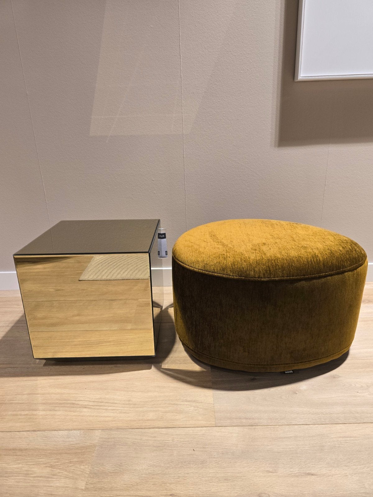 Montel - Salontafel set: tafel en poef - 100 cm breed, Huis en Inrichting, Tafels | Salontafels, Ophalen, Gebruikt, 50 tot 100 cm