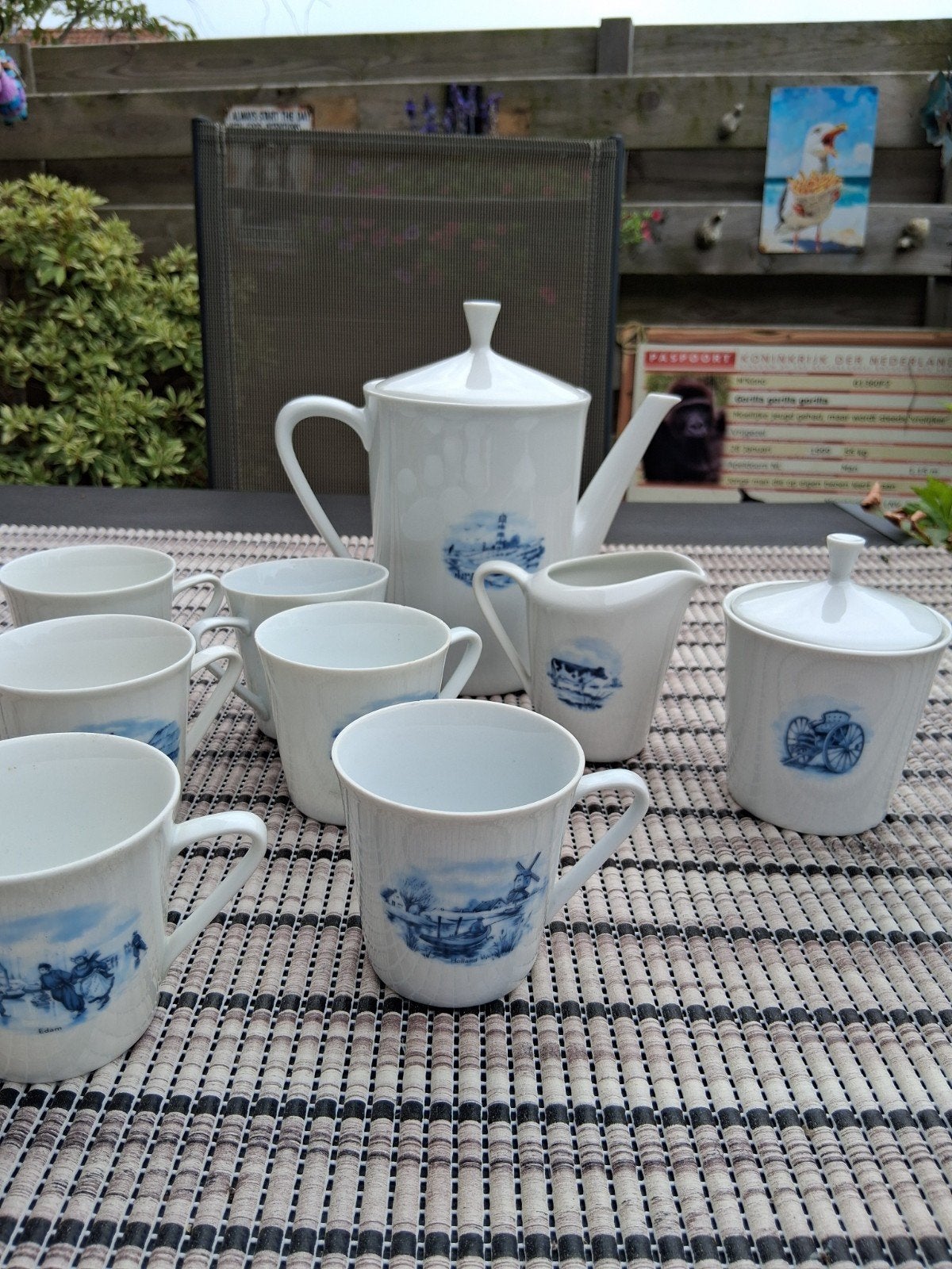 Bavaria Porzellan theeservies met Hollandse taferelen, Overige merken, Klassiek, Ophalen of Verzenden, Zo goed als nieuw