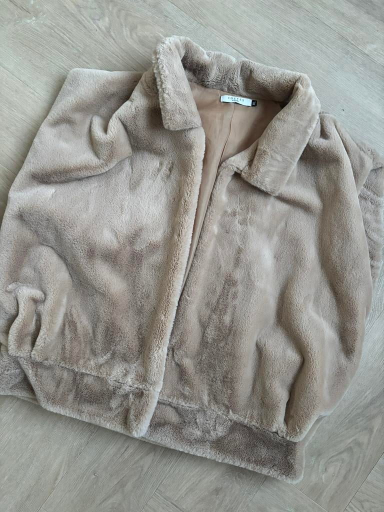 Costes maat M/L, Ophalen of Verzenden, Zo goed als nieuw, Maat 38/40 (M), Beige