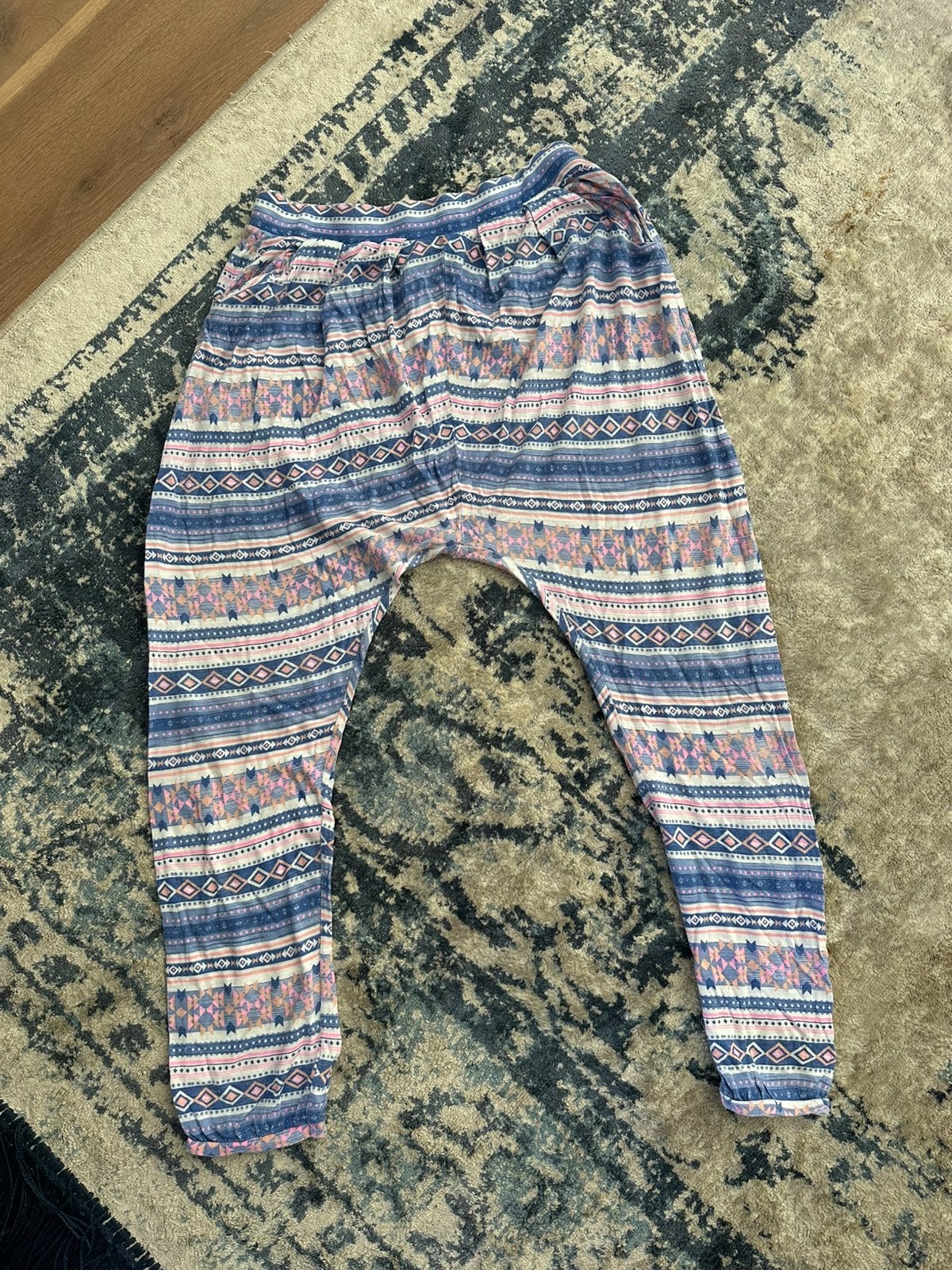 Fijne roze blauwe harembroek / legging Zara maat 128, Kinderen en Baby's, Ophalen of Verzenden, Zo goed als nieuw, Meisje, Broek