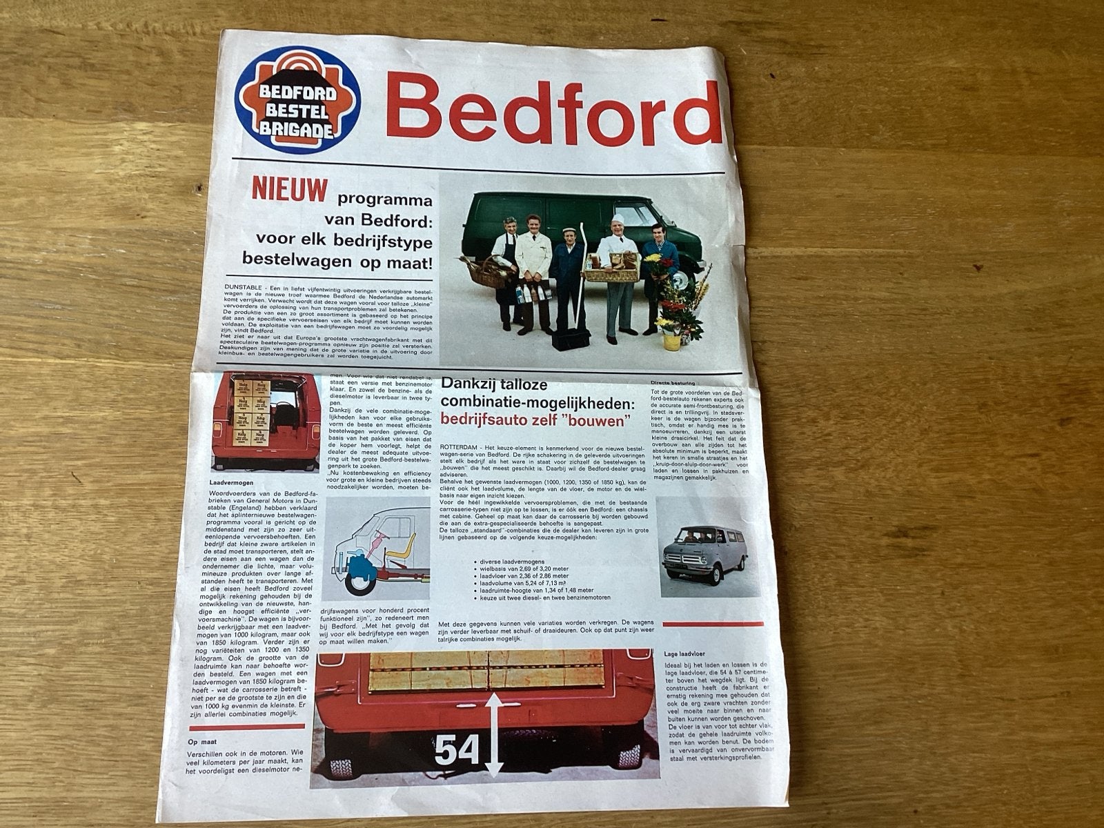 Bedford Bestel Brigade - Nieuw programma bedrijfsauto's, Boeken, Ophalen of Verzenden, Gelezen, Overige merken