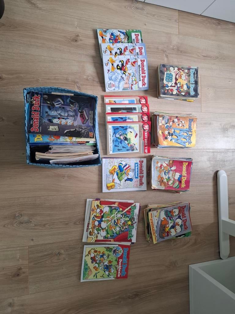 Heel veel Donald ducks, Boeken, Stripboeken, Meerdere stripboeken, Ophalen, Gelezen, Donald Duck