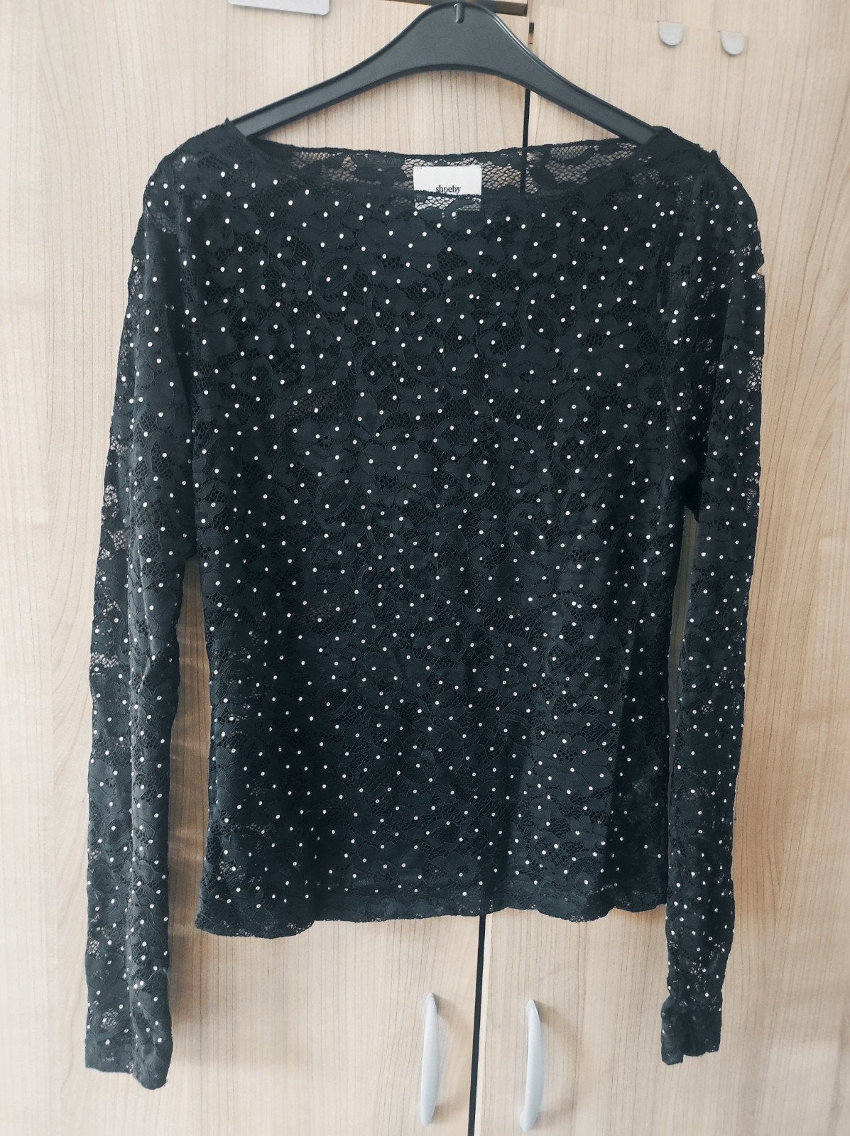 Shoeby kanten top met steentjes maat M, Ophalen of Verzenden, Zo goed als nieuw, Zwart, Zonder mouw