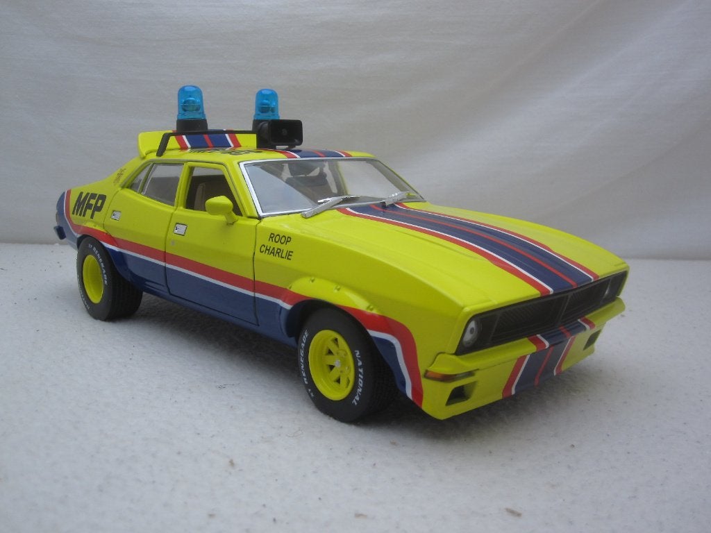 Ford Falcon XB V8 Police Pursuit 1974 1:18 Greenlight, Ophalen of Verzenden, Nieuw, Auto, Overige merken