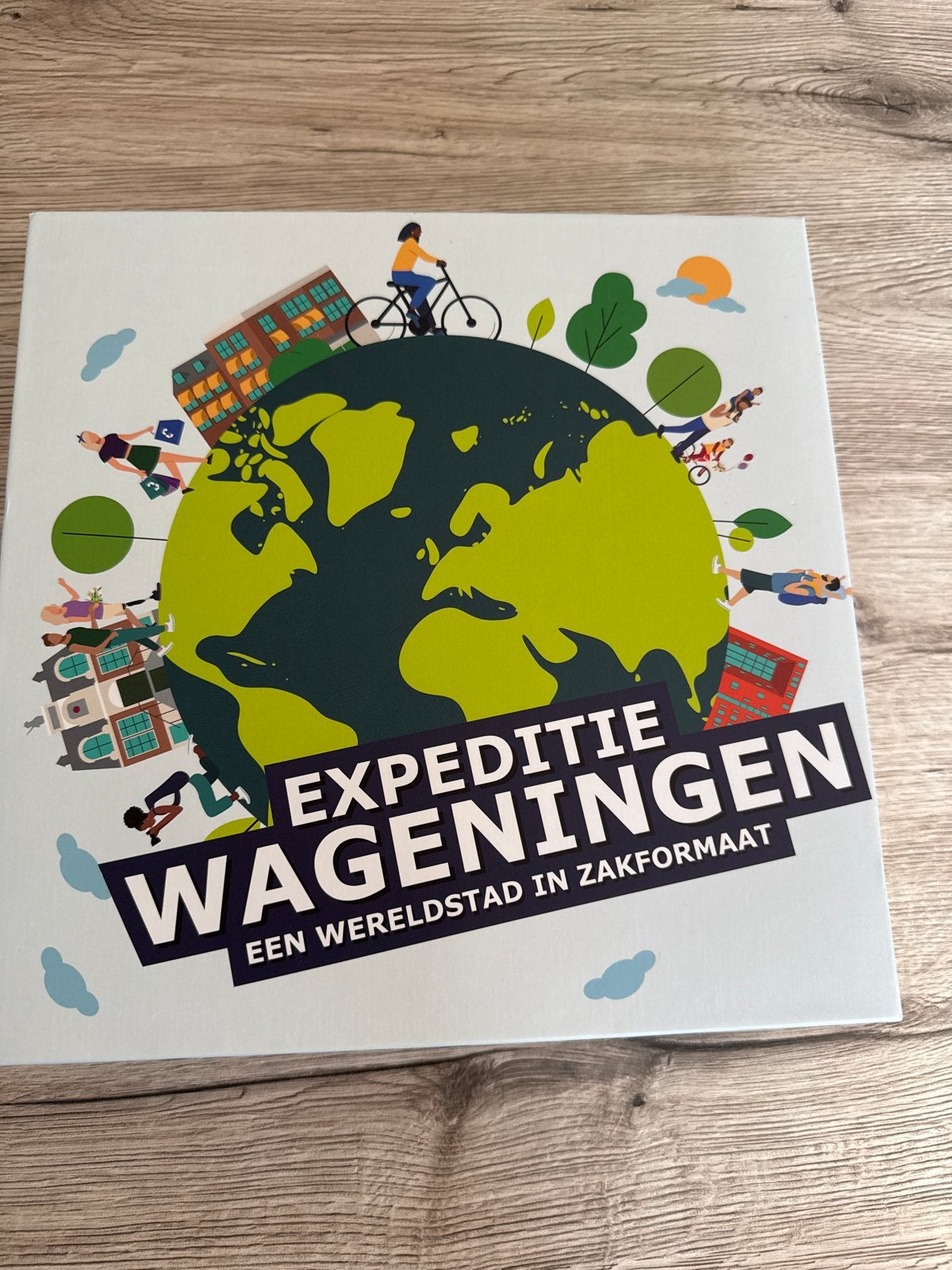 Expeditie Wageningen - Het Monopoly van Wageningen, Hobby en Vrije tijd, Drie of vier spelers, Ophalen of Verzenden, Zo goed als nieuw