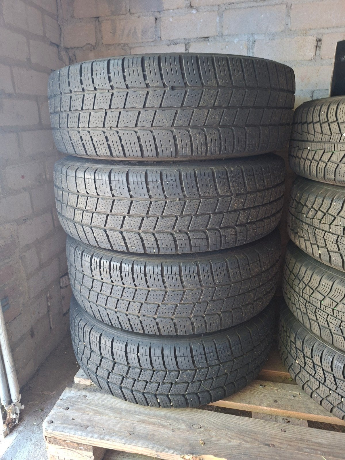 4 All-season banden op ijzeren velg 215/65 R16 Fiat Talento, Ophalen