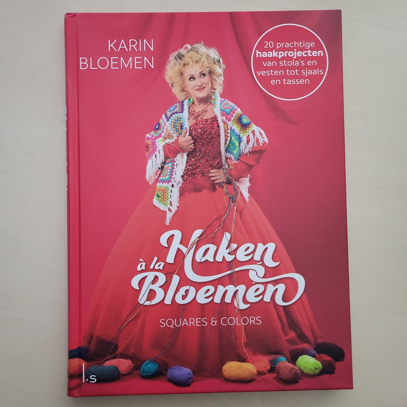 Karin Bloemen - Haken à la Bloemen, Boeken, Breien en Haken, Ophalen of Verzenden, Zo goed als nieuw, Karin Bloemen