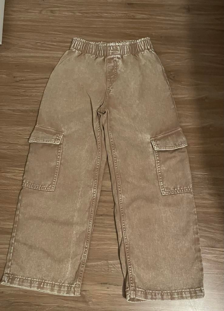 Wideleg broek mt 128, Ophalen of Verzenden, Zo goed als nieuw, Meisje, Broek
