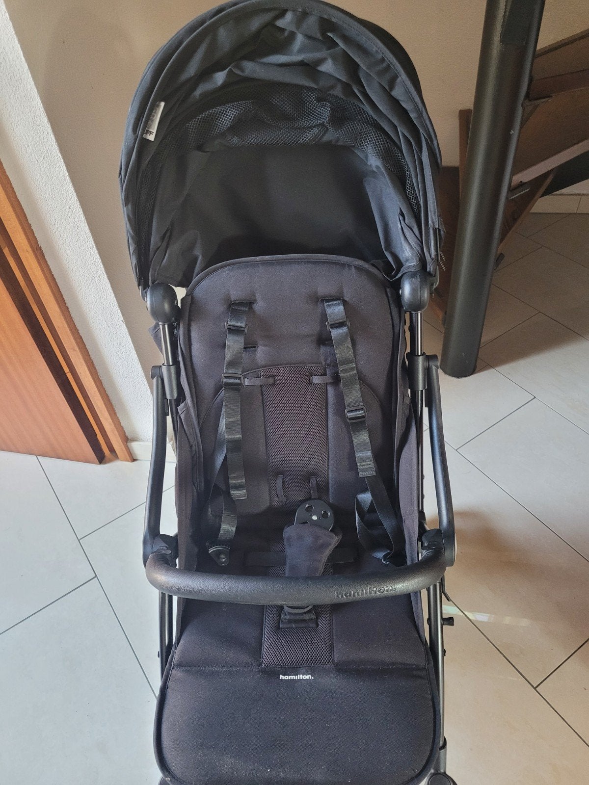 Hamilton buggy x1 plus met zonbescherming 50+ UPF, Ophalen, Zo goed als nieuw, Kinderwagen, Overige merken