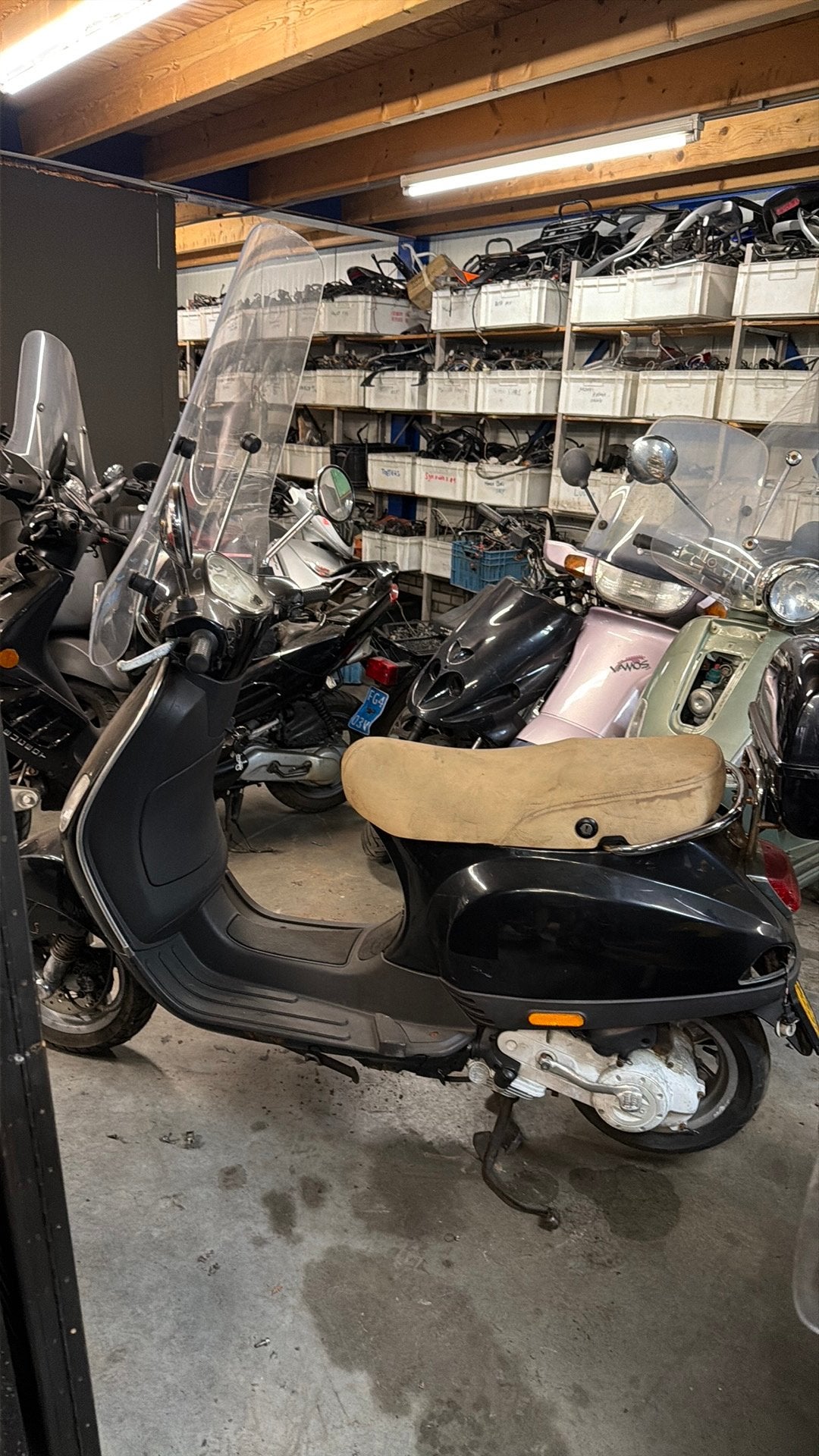 Vespa lx loop of sloop, Fietsen en Brommers, Ophalen, Zo goed als nieuw, Benzine, Vespa LX