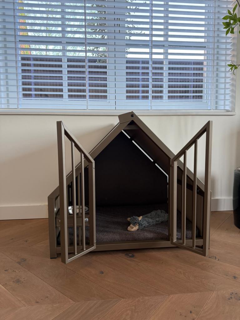 Hondenbench - Woef woning, Dieren en Toebehoren, Ophalen, Nieuw, 75 tot 110 cm, 65 tot 100 cm