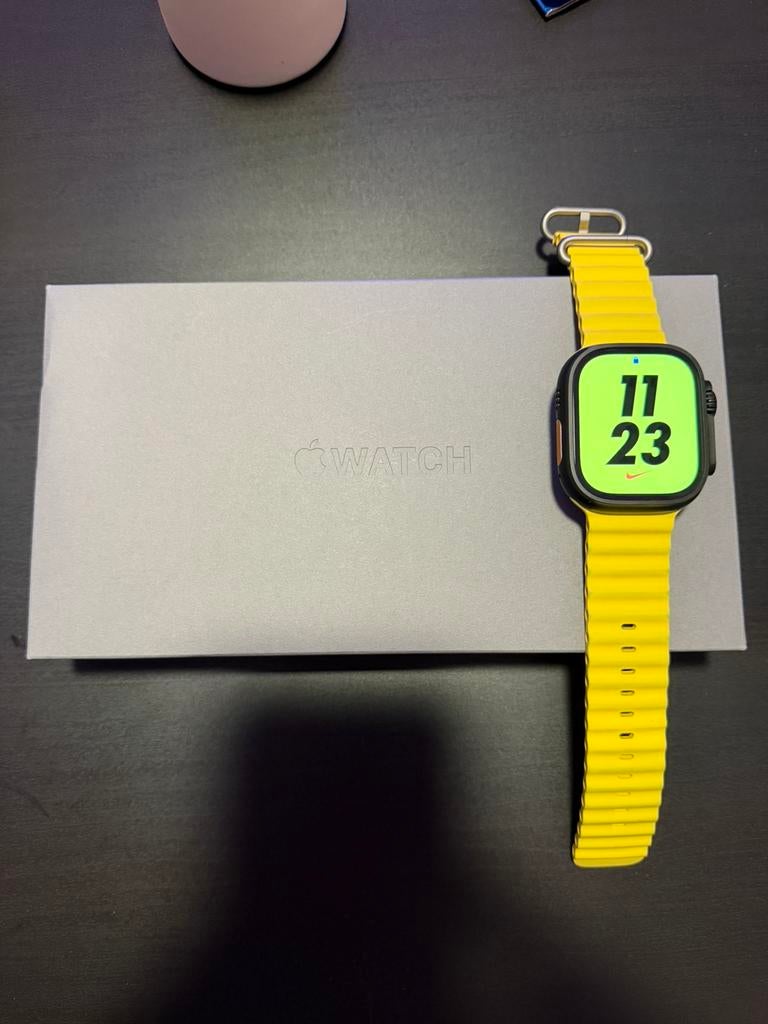 Apple Watch Ultra 2 Excellent Condition AppleCare+  6 Bands, Ophalen of Verzenden, Zo goed als nieuw, IOS
