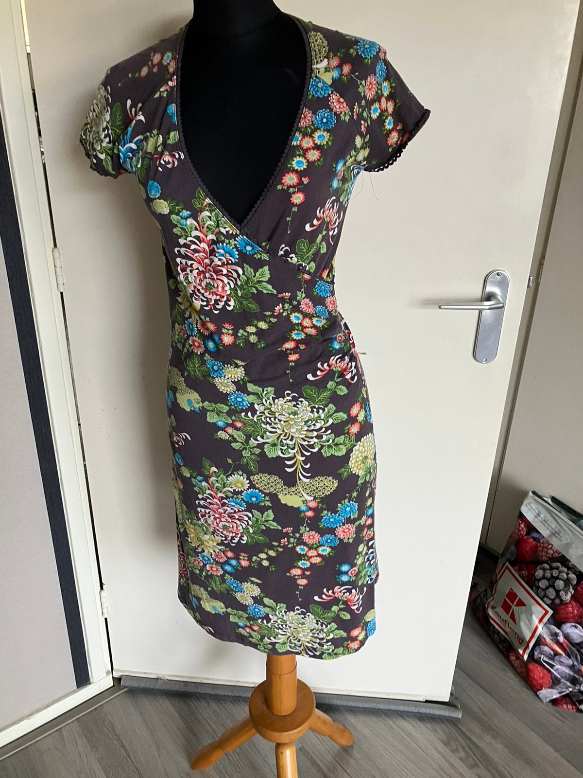 Super mooi merk jurkje King Loui maat S super koopje, Kleding | Dames, Jurken, Ophalen of Verzenden, Zo goed als nieuw, Maat 36 (S)