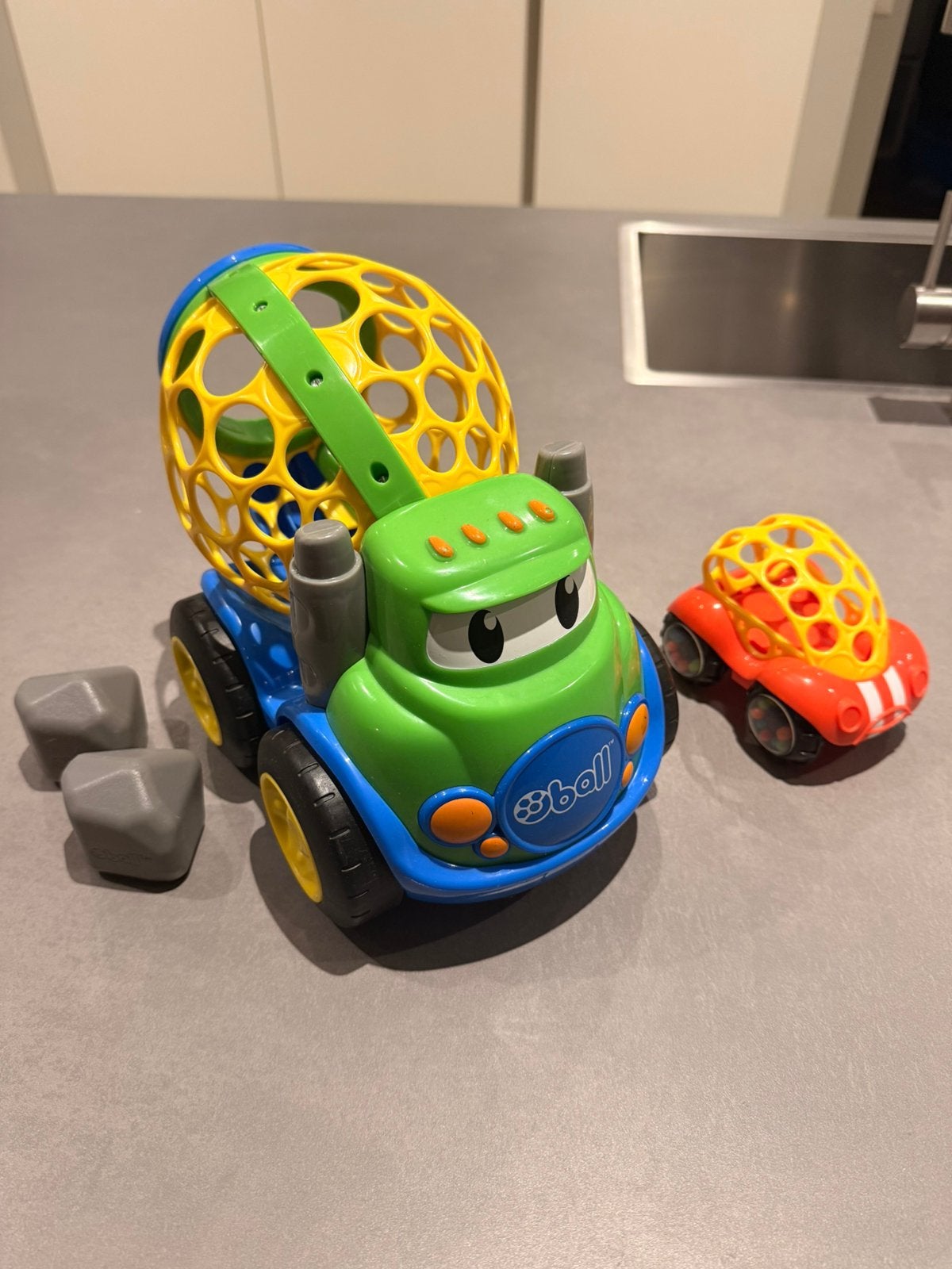 Oball speelgoedauto’s, Ophalen of Verzenden, Zo goed als nieuw