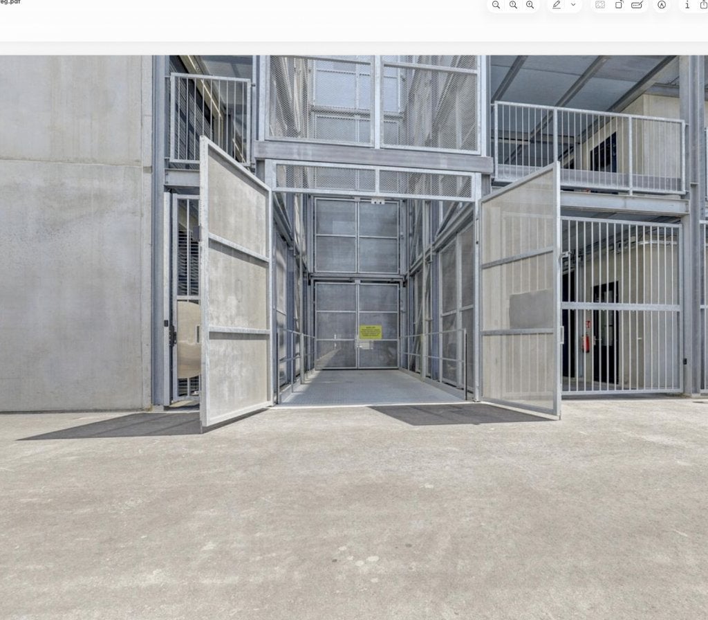 Garagebox te huur A4hub Roelofarendsveen