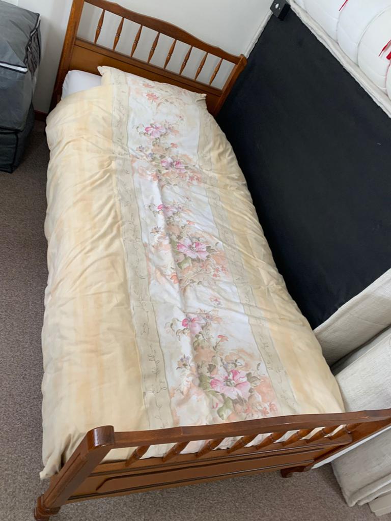 Kast, bed, nachtkastje inclusief matras en spiraalbodem,, Ophalen, Gebruikt, Eenpersoons