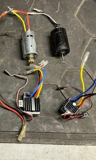 RC auto brushed motorsets combo traxxas jamara hobbywing, Elektro, Gebruikt, Ophalen of Verzenden, Onderdeel