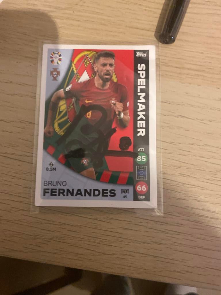 Topps Spelerskaart Bruno Fernandes Portugal gesigneerd, Ophalen, Zo goed als nieuw