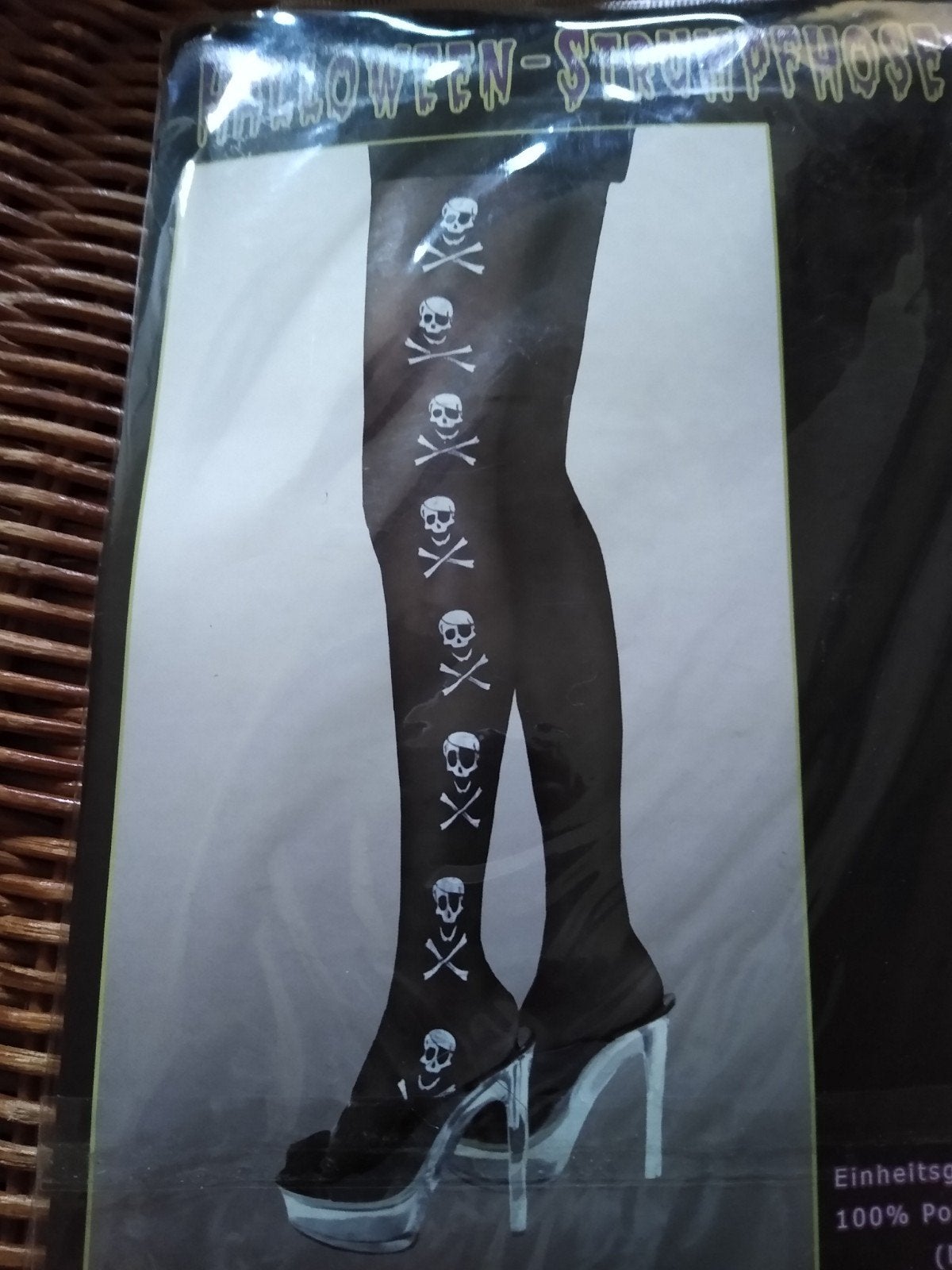 Nieuwe Halloween panty piraten skulls met ooglapje. One size, Zwart, Nieuw, Ophalen of Verzenden, Panty