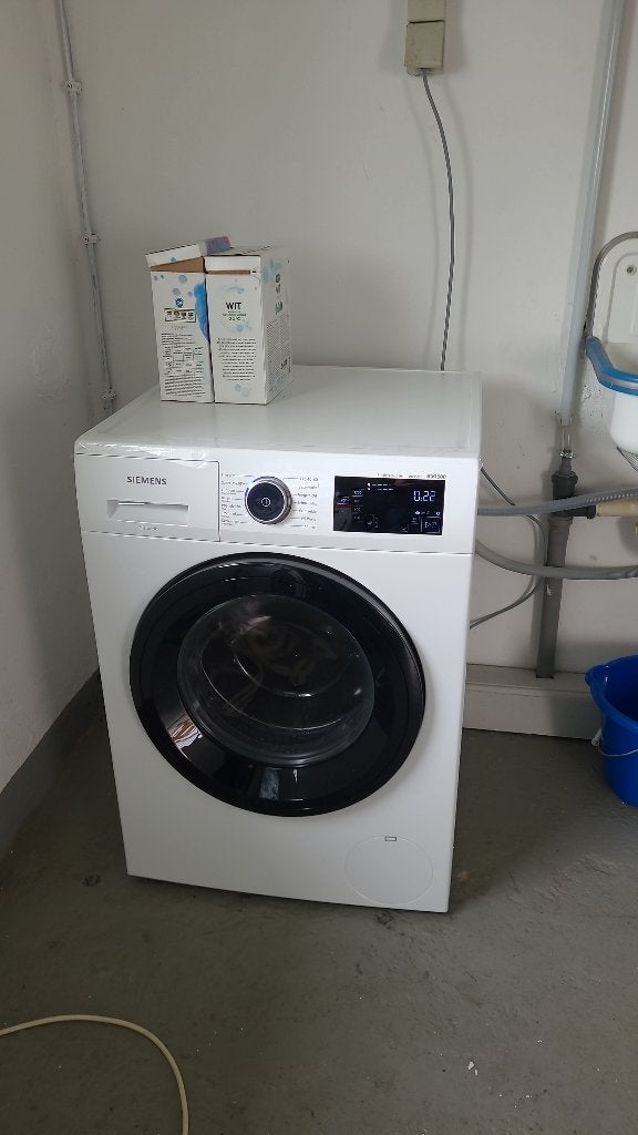 Siemens wasmachine WM14UR5EM3, Ophalen, 1200 tot 1600 toeren, 8 tot 10 kg, Nieuw