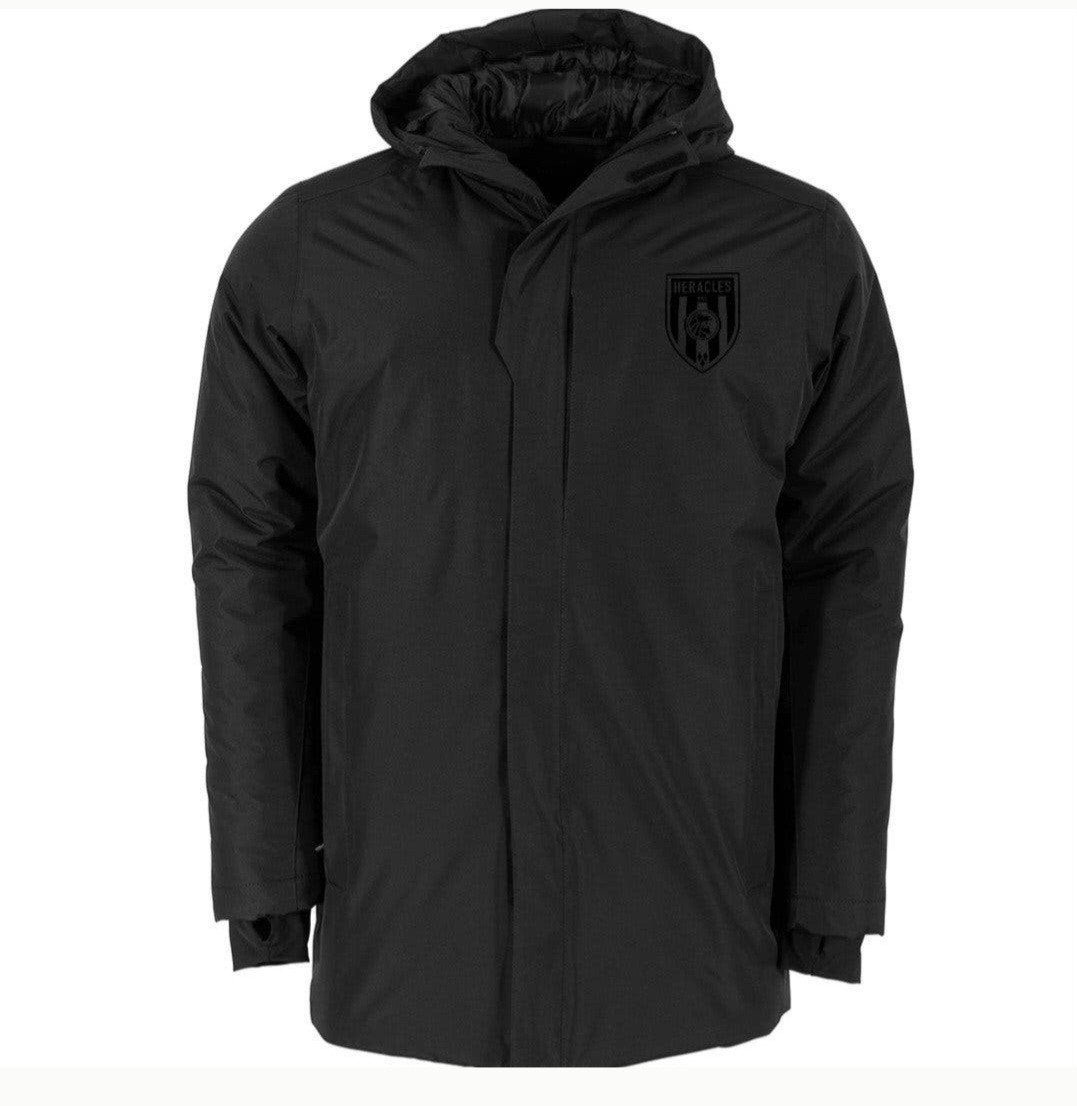 Heracles Almelo winterjas, Zwart, Overige maten, Ophalen of Verzenden, Zo goed als nieuw