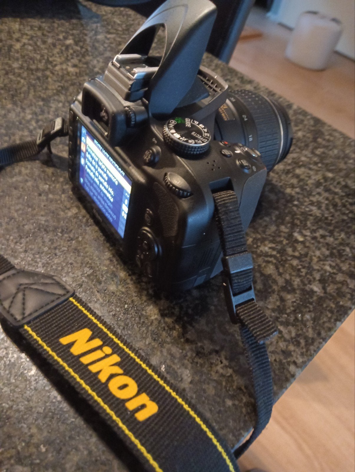 Nikon D3300 Spiegelreflexcamera met twee lenzen en tas, Audio, Tv en Foto, Fotocamera's Digitaal, Ingebouwde flitser, Spiegelreflex