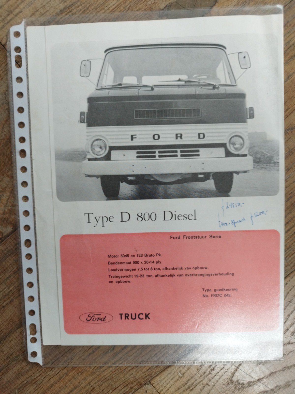 Ford D-800-1-66-2000 Diesel Truck Brochure 1966, Ford, Ophalen of Verzenden, Zo goed als nieuw, Ford Motor Company