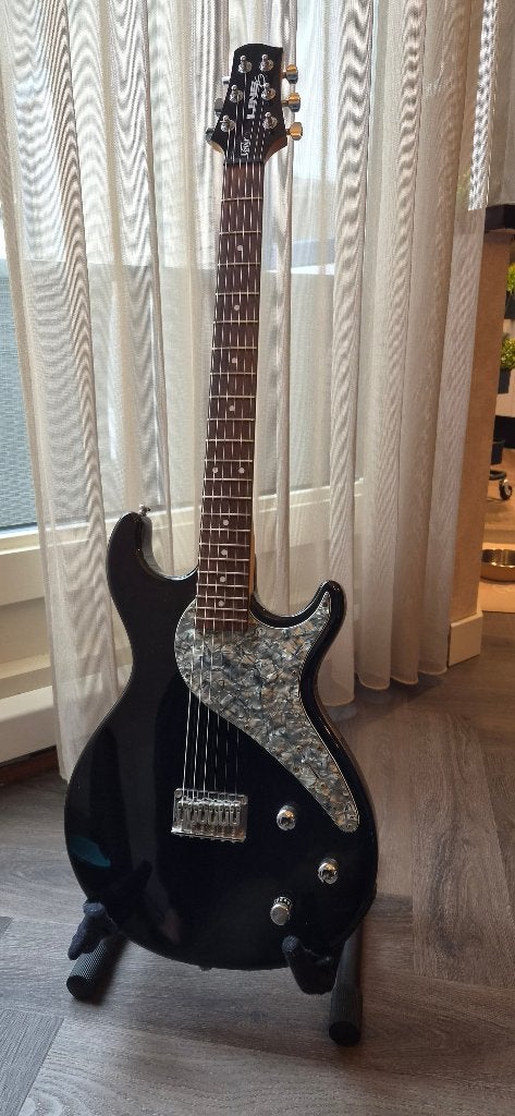Gitaar Line6 Variax 500 en evt Line6 Pod XT Live, Ophalen, Zo goed als nieuw, Solid body, Overige merken