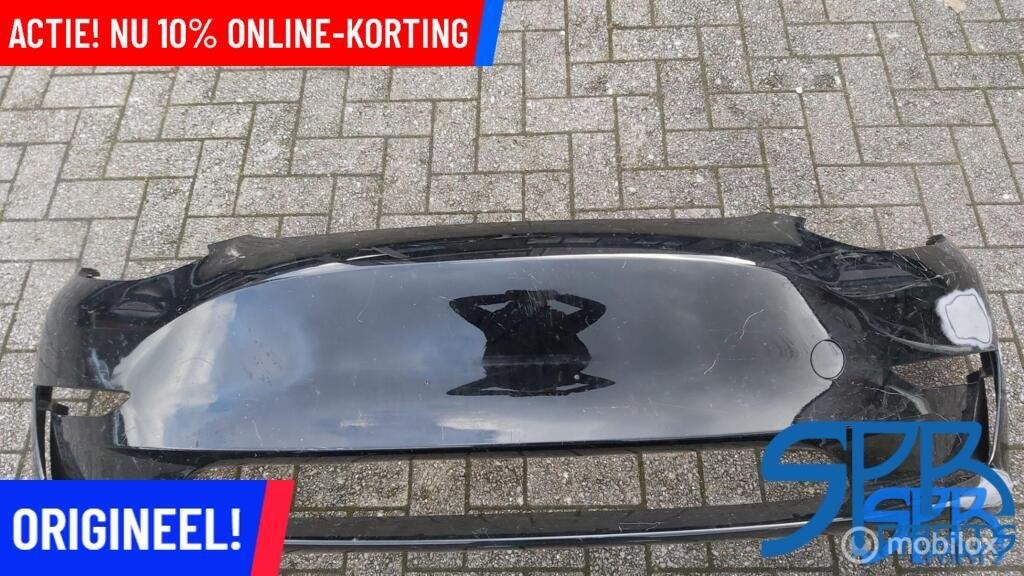 Voorbumper TESLA MODEL 3 III VOOR BUMPER 108416800F GEEN PDC, Auto-onderdelen, Carrosserie en Plaatwerk, Gebruikt, Voor, Ophalen of Verzenden