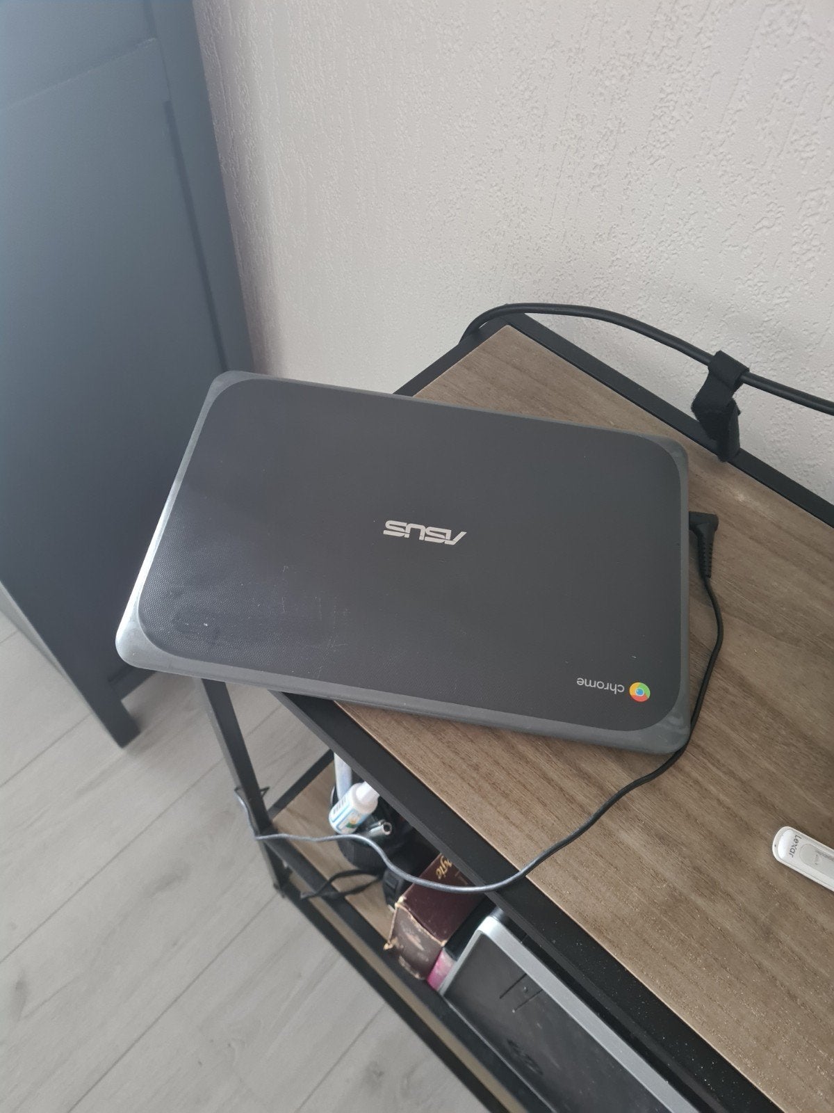 Te koop Asus c2025 chromebook of ruilen voor samsung tablet, Ophalen, 14 inch, 32 GB of minder, Asus c2025