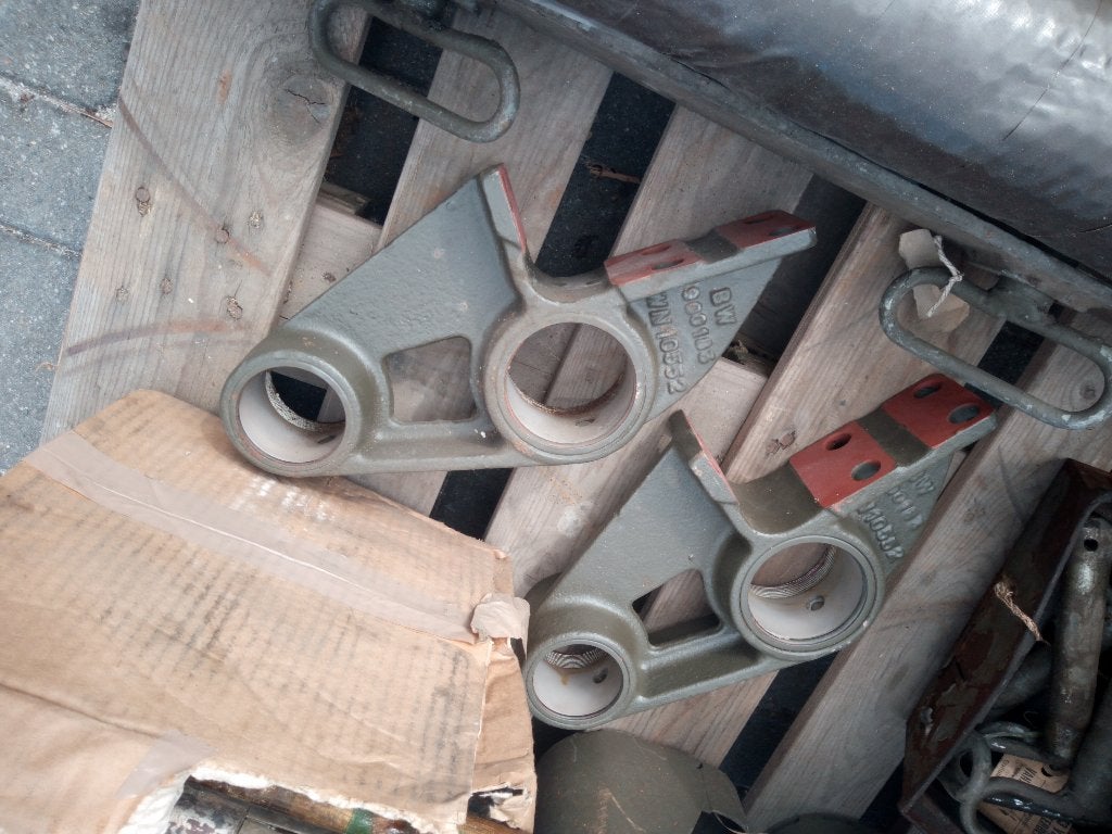 Daf YA126 Ophangbeugel vering? NOS, Verzamelen, Ophalen of Verzenden, Landmacht, Nederland, Overige typen