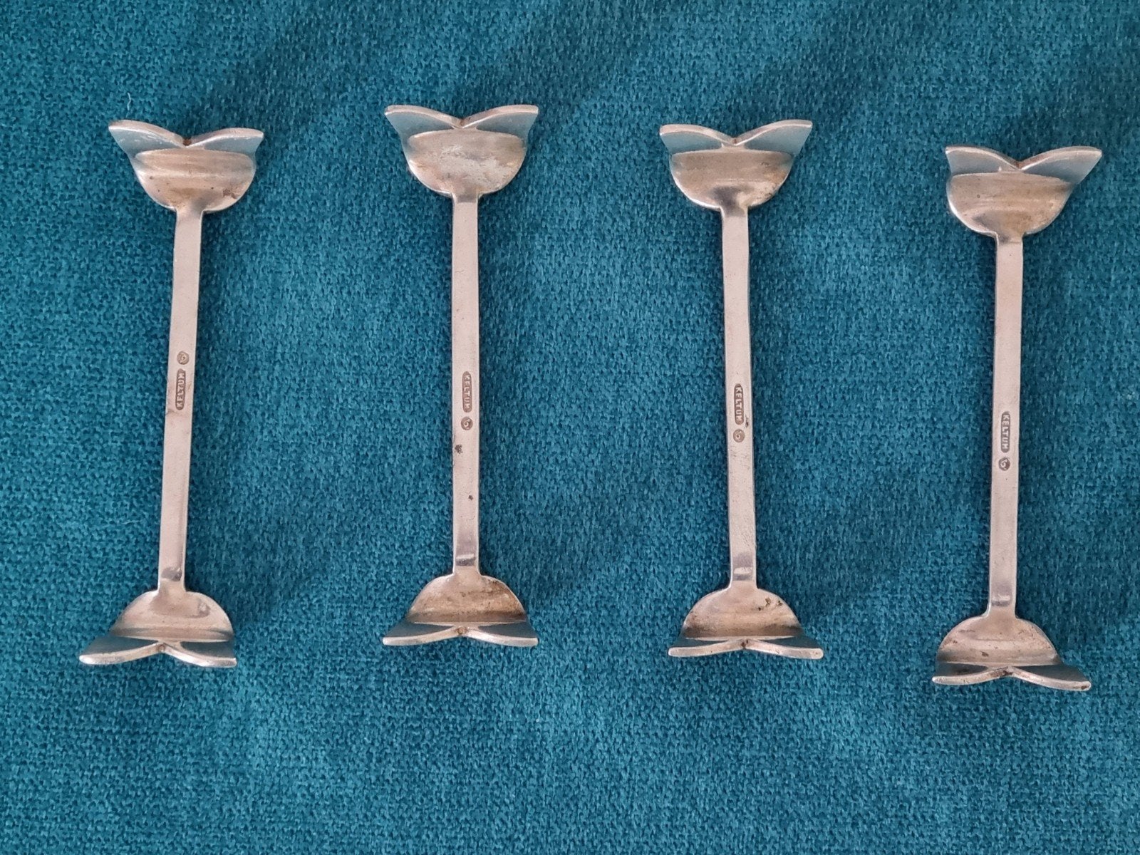 Set van 5 vintage Keltum messenleggers in tulpvorm, Ophalen