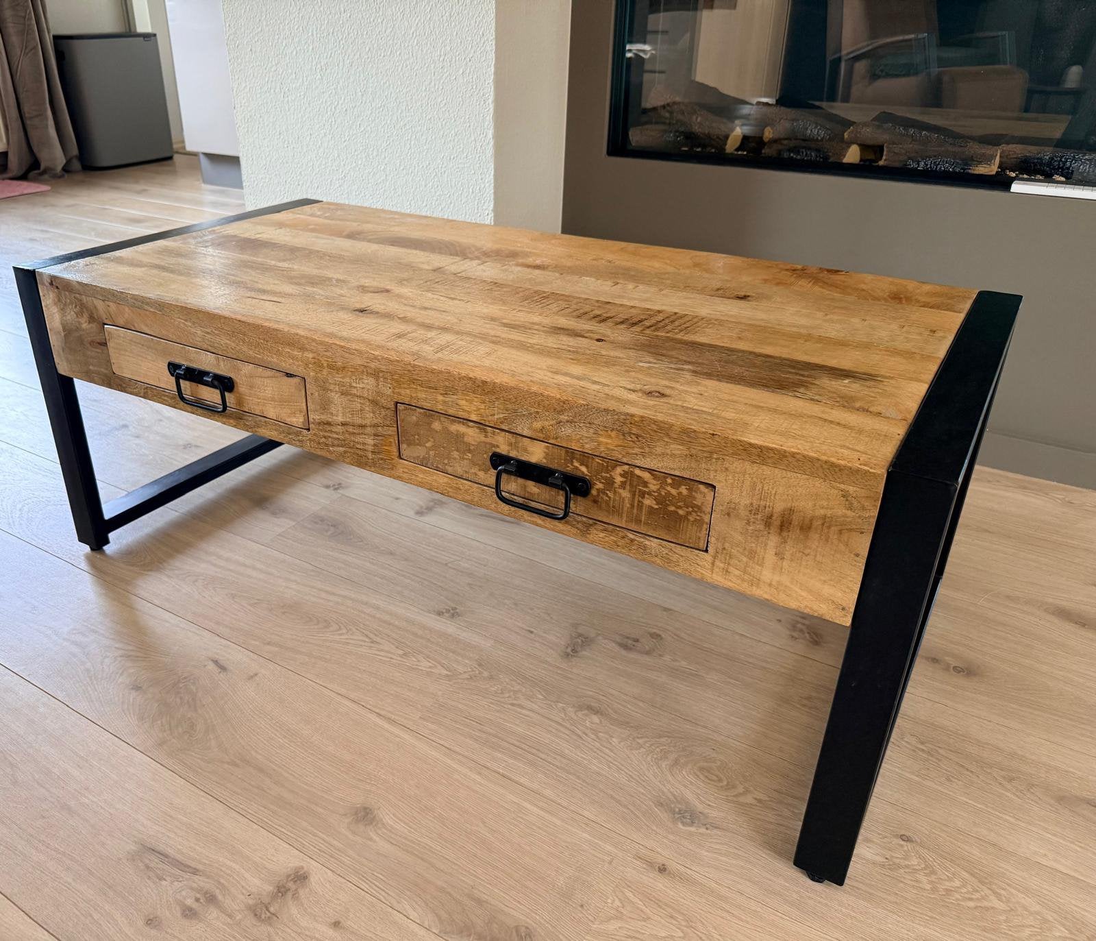 industriële salontafel hout met 2 lades, Ophalen, 100 tot 150 cm, 50 tot 100 cm, Zo goed als nieuw