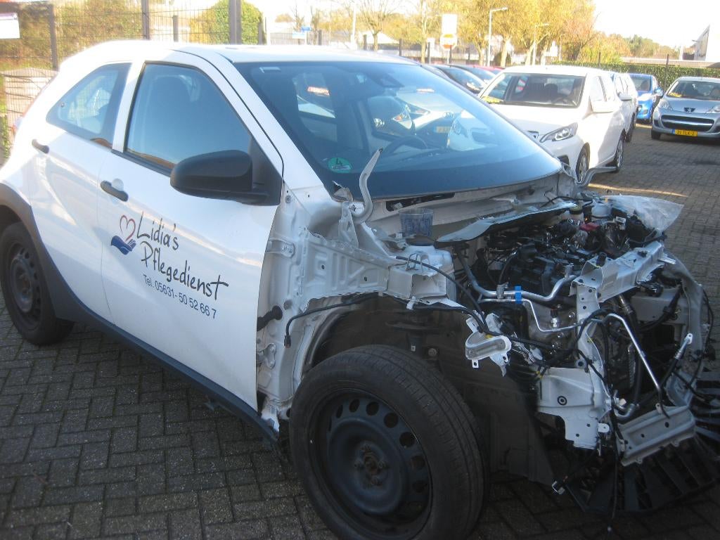 motorkap, spiegel, achter bumper, toyota aygo x, Ophalen of Verzenden, Achter, Toyota, Bumper