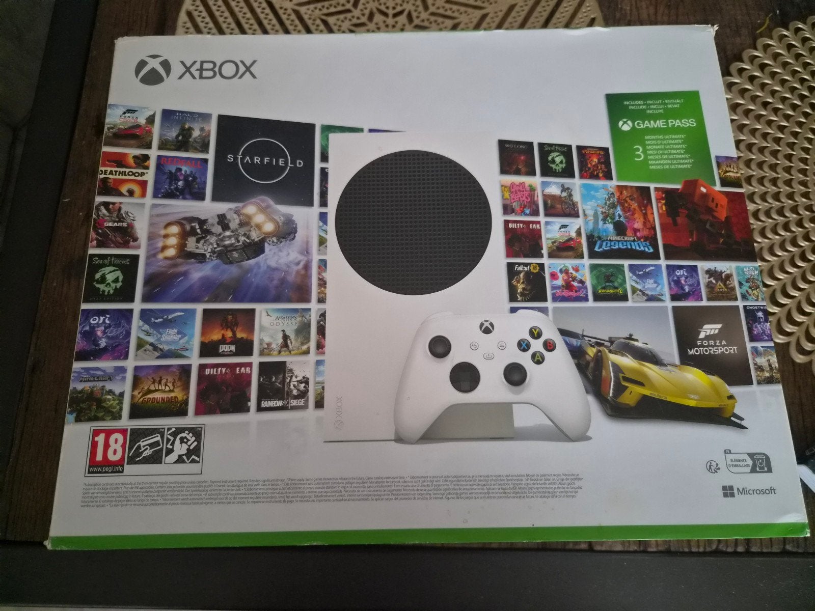 Bijna nieuwe Xbox Series S  in doos 512GB SSD met controller