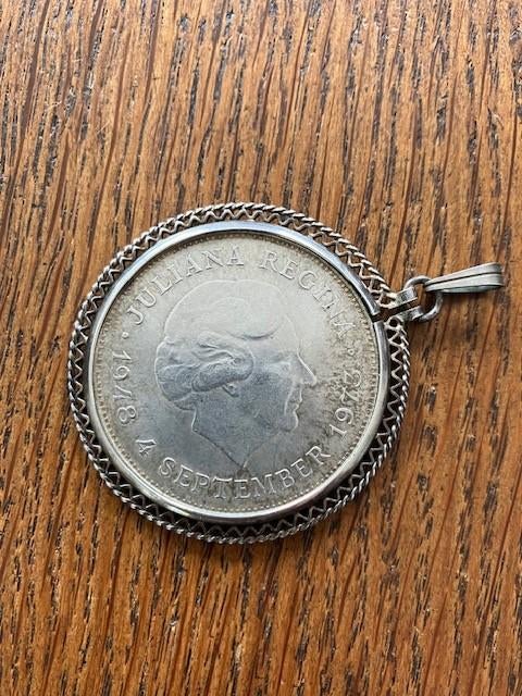 zilveren tientje in hanger, Ophalen of Verzenden, Koningin Juliana, 10 gulden