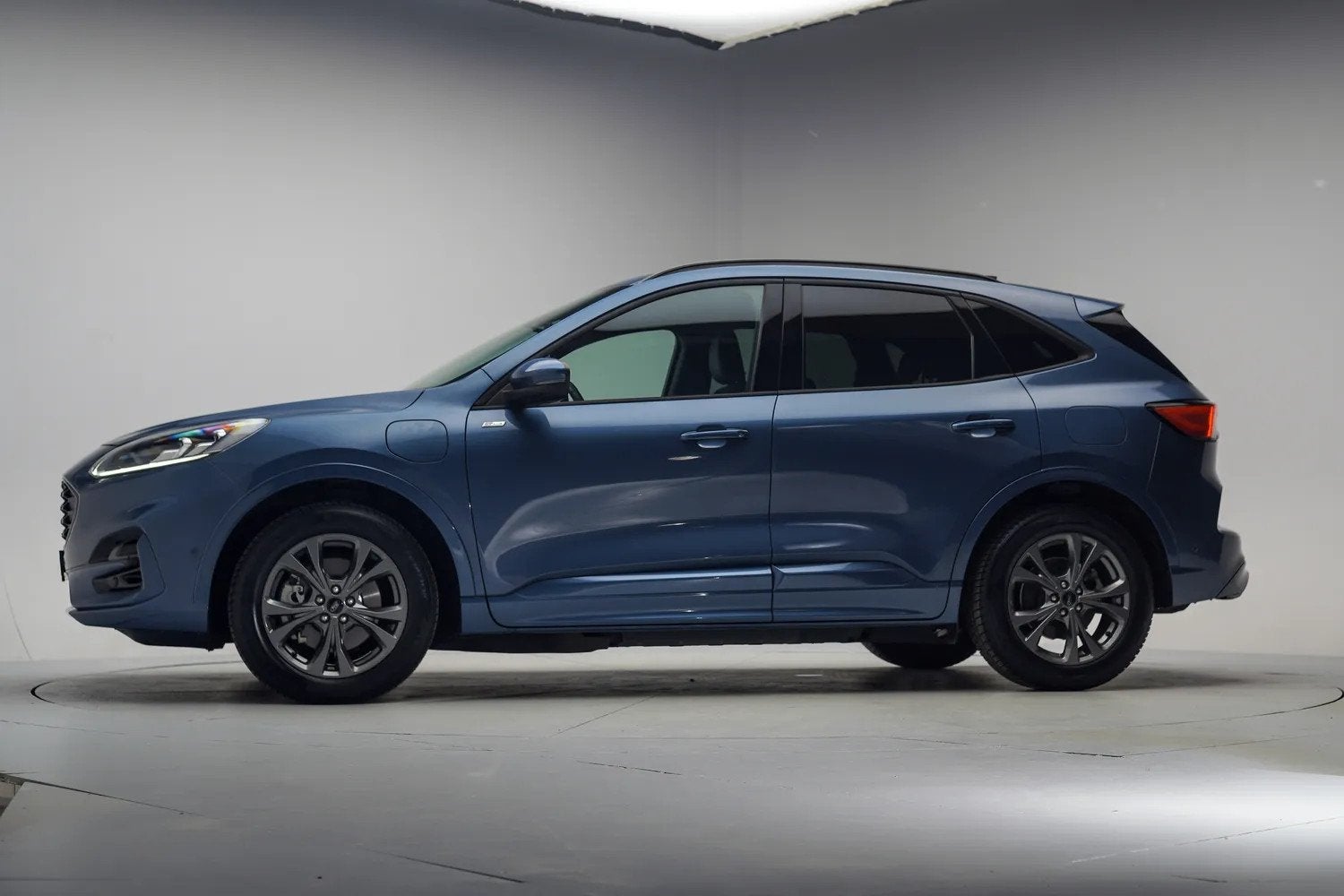 Ford Kuga 2.5 PHEV ST-line [ LED Adapt.Cruise Apple/Android, Auto's, Gebruikt, 4 cilinders, Blauw, Bedrijf