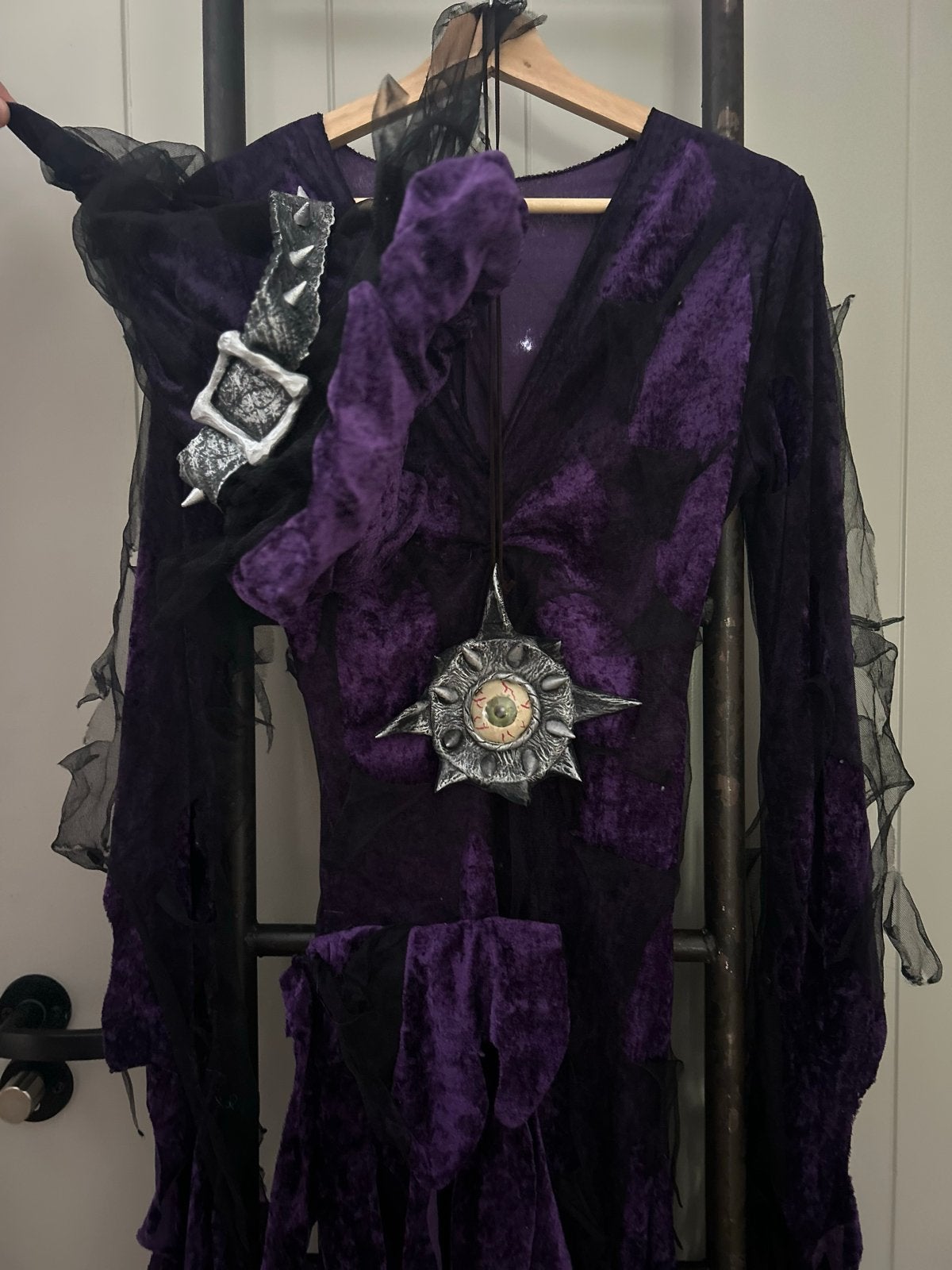Carnavalskleding Heksenjurk Maat 38 met Oog Ketting en Hoed, Maat 38/40 (M), Carnaval, Ophalen of Verzenden, Zo goed als nieuw