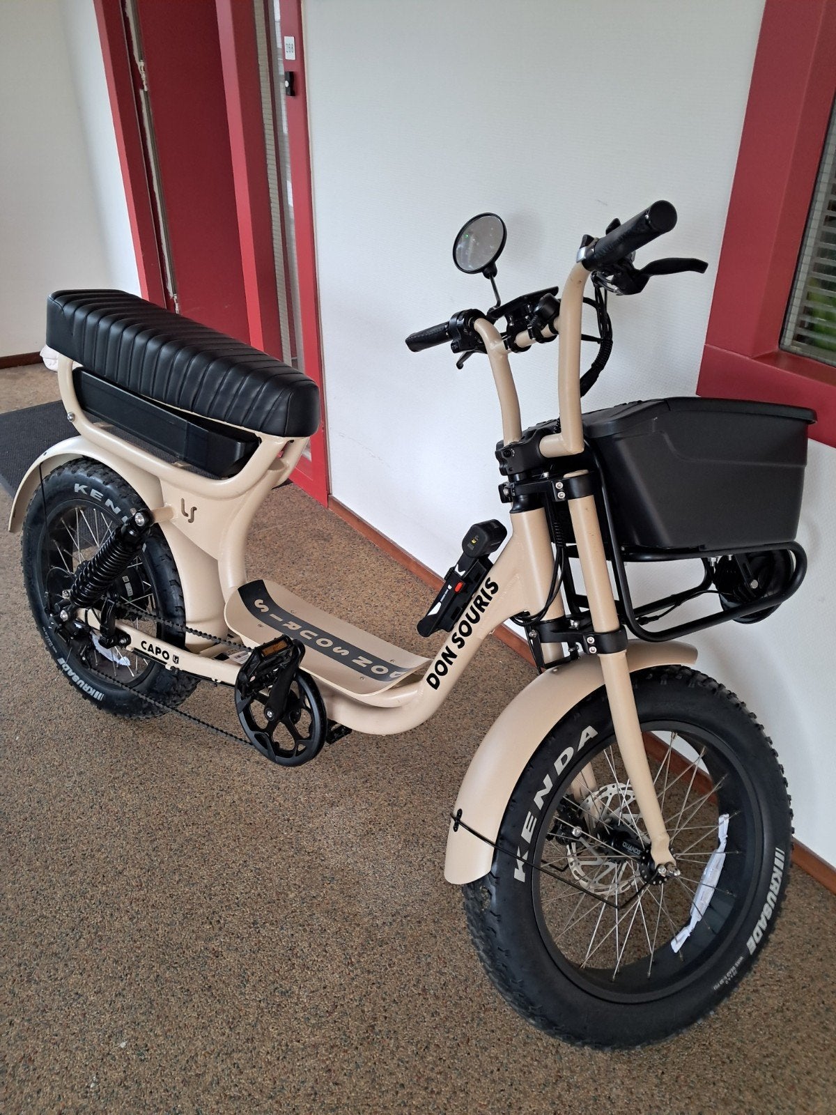 Foto 4 van Zo goed als nieuwe Don Souris Capo e-bike met koffer