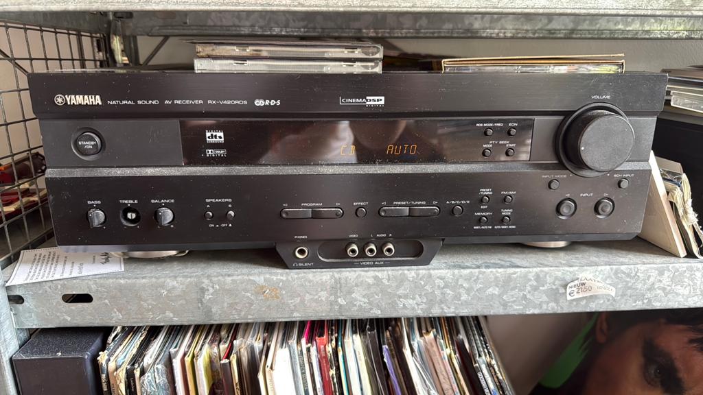 Yamaha rx-v42ords versterker, Ophalen of Verzenden, Gebruikt, 120 watt of meer, Yamaha