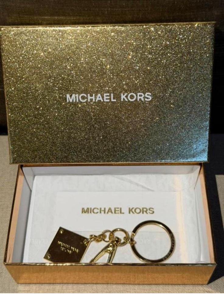 Michael Kors sleutelhanger,goudkleurig hardware nieuw + doos, Ophalen of Verzenden, Nieuw, Merk