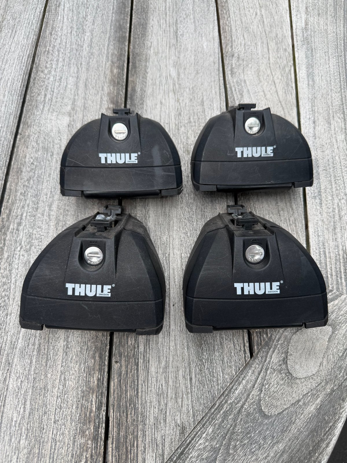 Thule Voetenset 753 voor dakdragers (4 stuks), Ophalen, Gebruikt