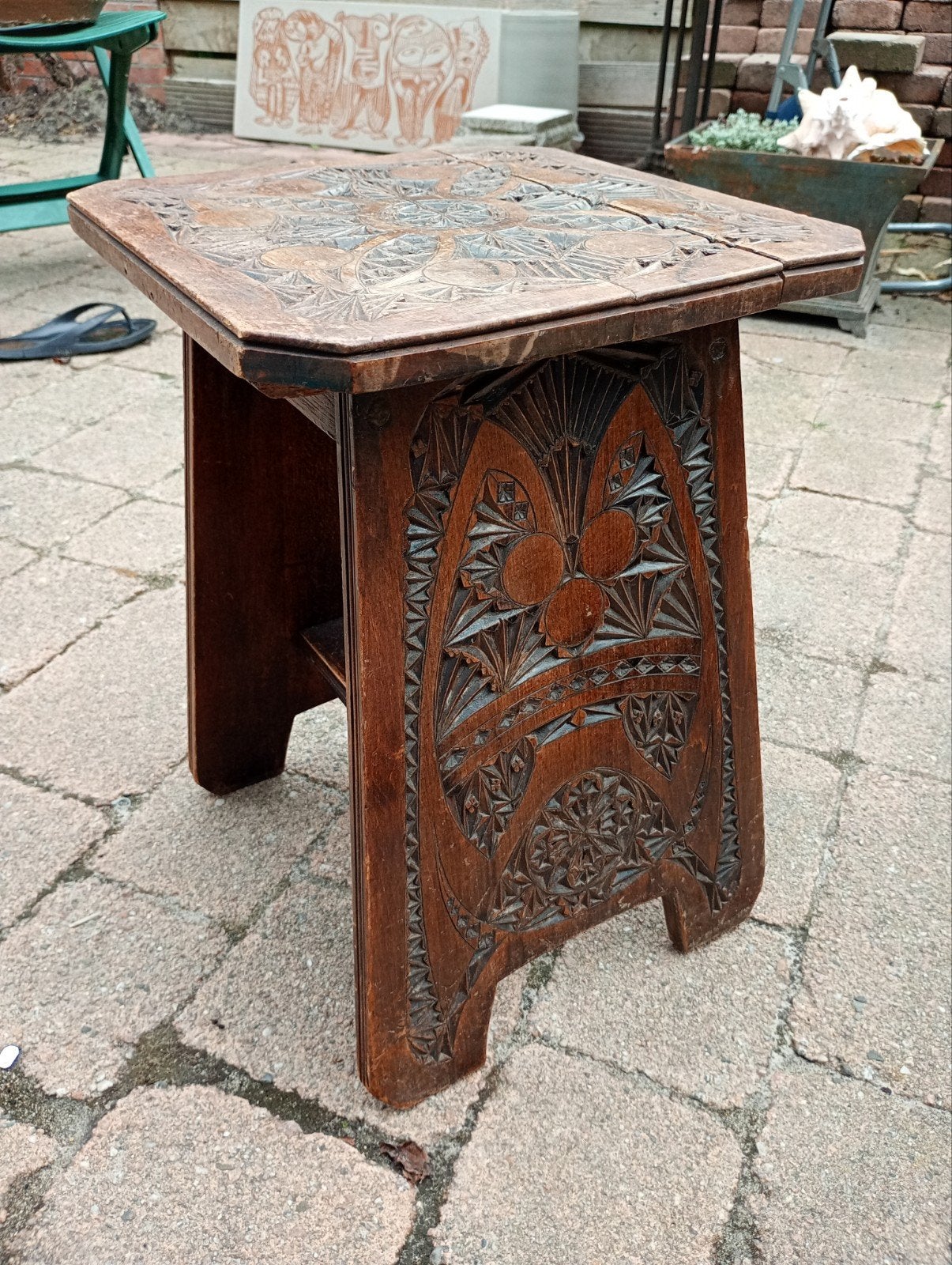 Volkskunst Krukje / Bijzettafel Kervensnede - Vaste Prijs, Ophalen of Verzenden